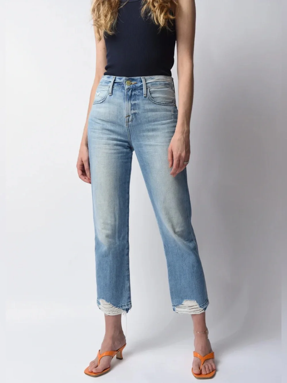 FRAME Le Hollywood Crop Jeans – Light Wash Distressed Hem – Size 29